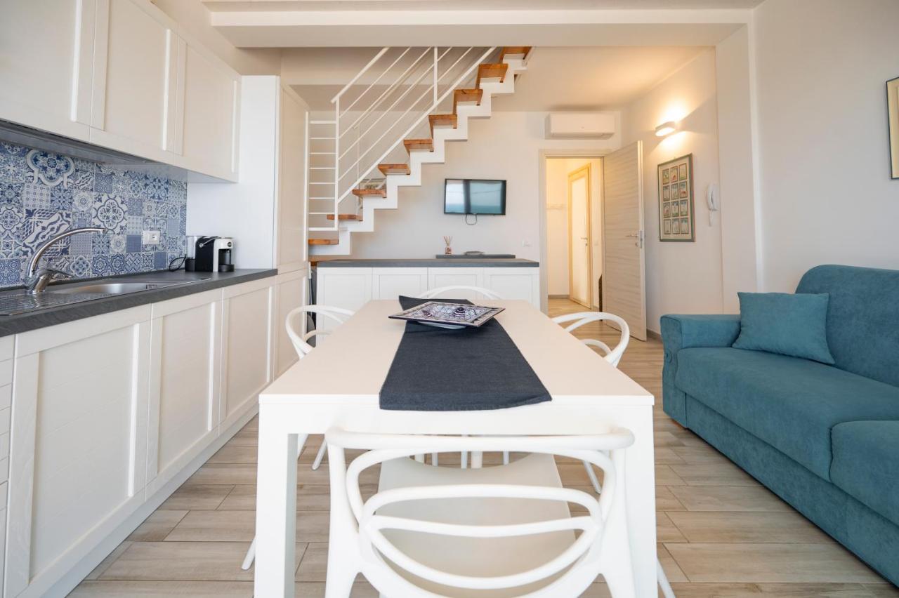 Luci Apartment Sea Beach أفولا المظهر الخارجي الصورة