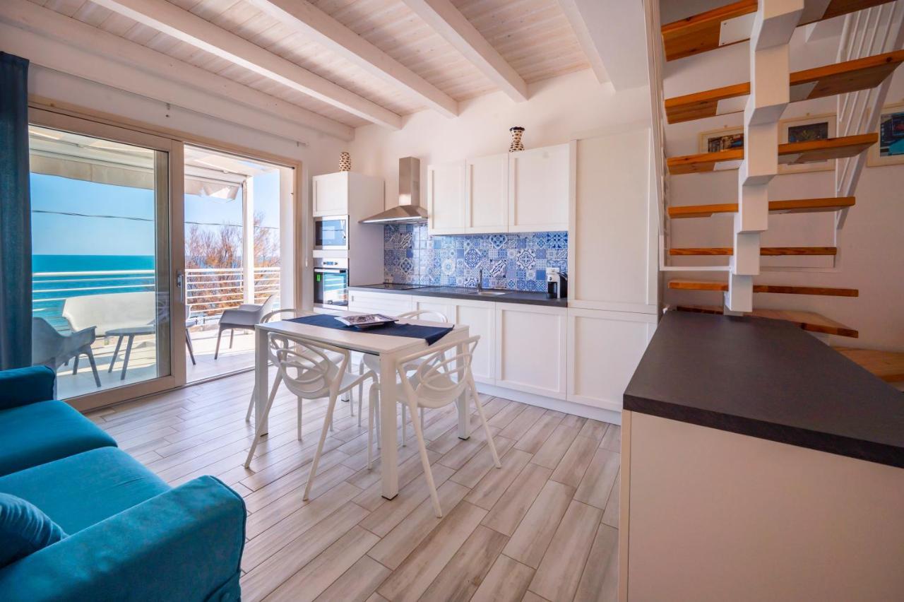 Luci Apartment Sea Beach أفولا المظهر الخارجي الصورة