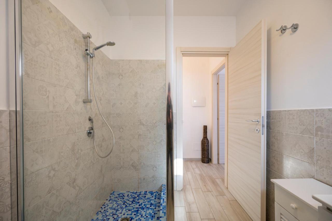 Luci Apartment Sea Beach أفولا المظهر الخارجي الصورة